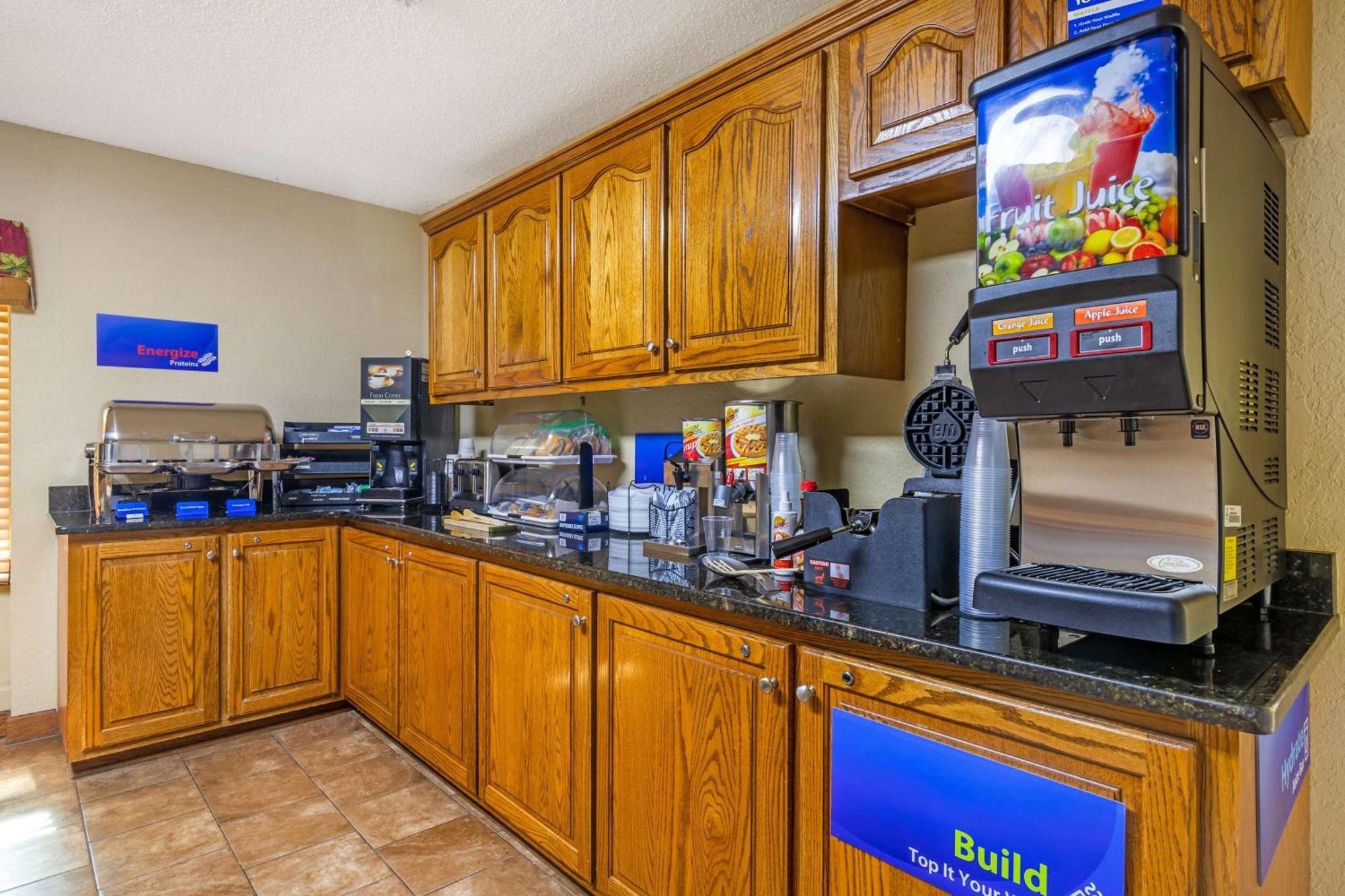 Best Western Bradford Inn Swainsboro Экстерьер фото